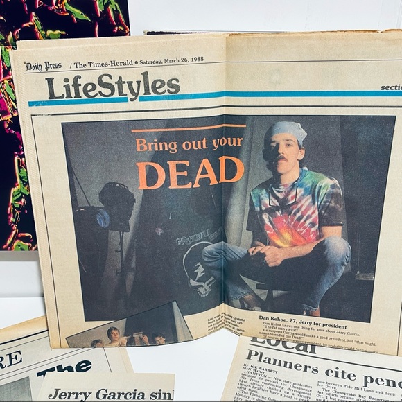 Grateful Dead vintage book & Memorabilia - Picture 4 of 8